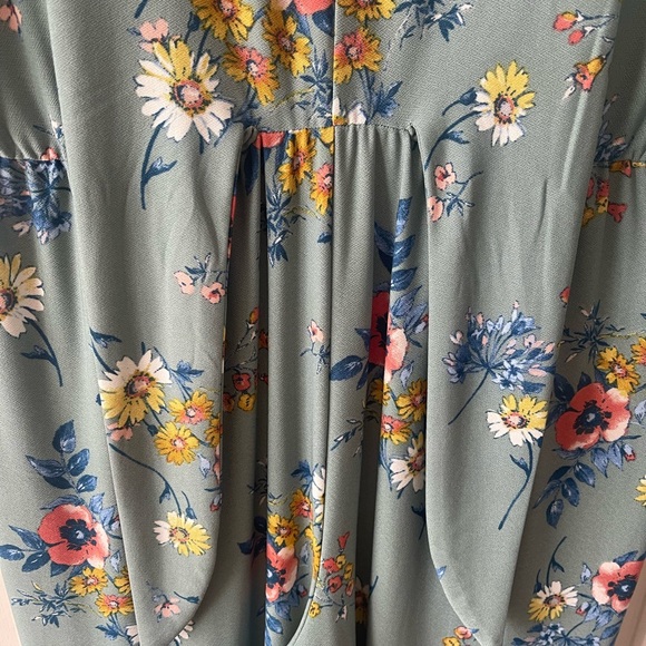 SPRING JUMPSUIT! - Picture 3 of 4